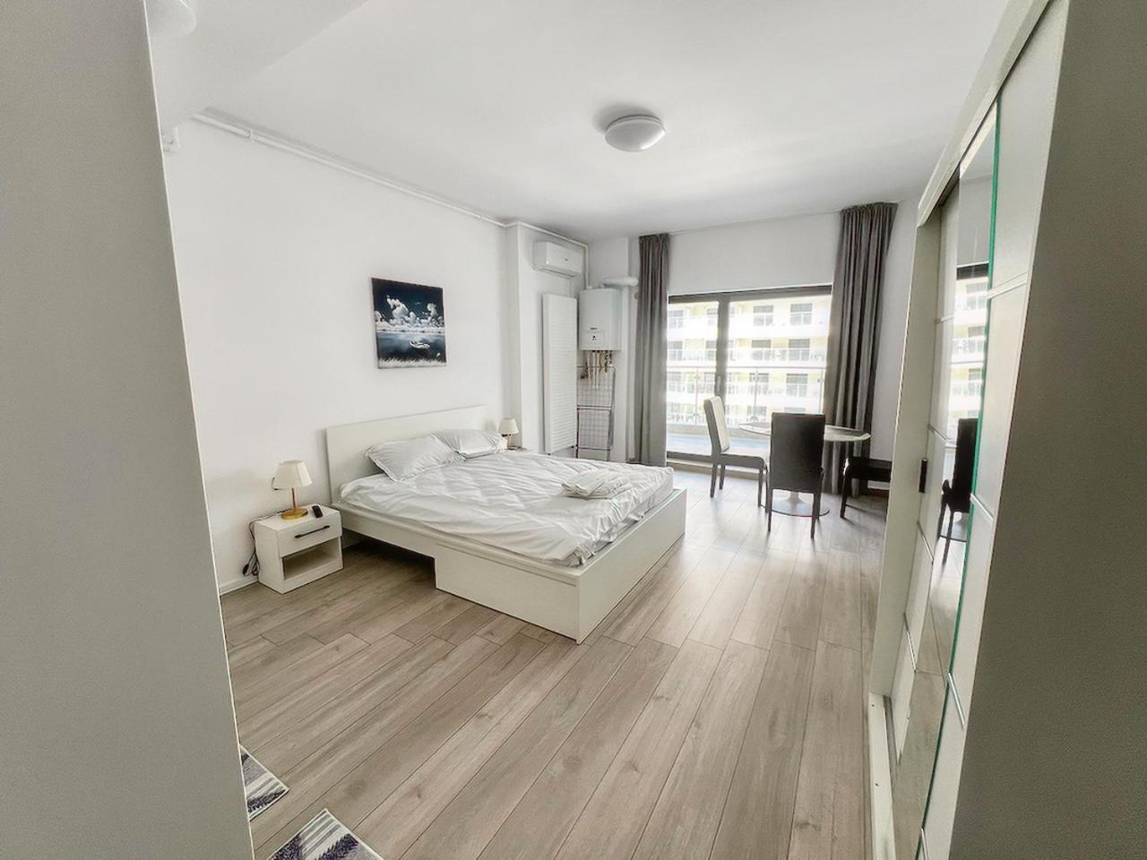 מאמאיה Black Sea Booking - Helsinki מראה חיצוני תמונה